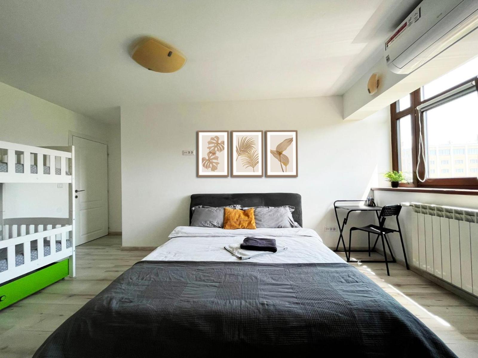 City Center Privat-Sauna Familyconcept Яш Екстериор снимка