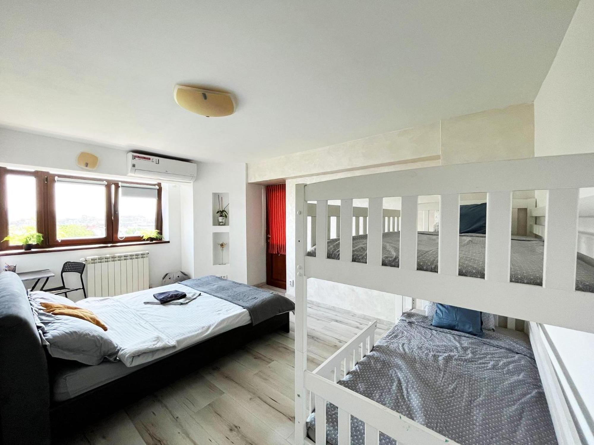 City Center Privat-Sauna Familyconcept Яш Екстериор снимка